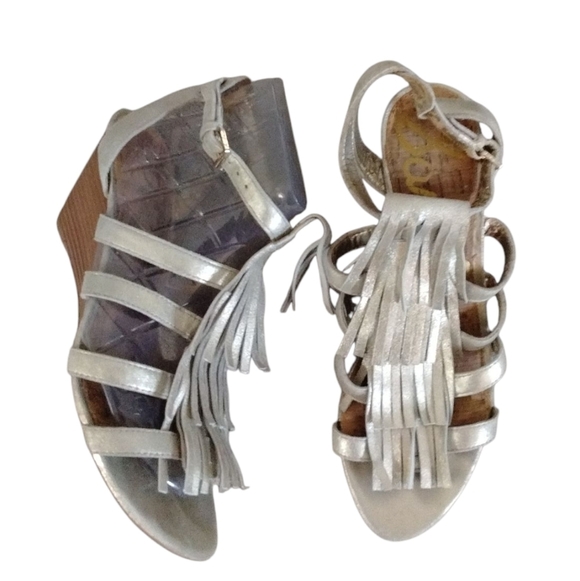 Sam Edelman Sandra Metallic Fringed Wedge Sandals Size 7.5 - Picture 1 of 11